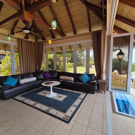 Au Fond De Mer View Anse Royale Exterior photo