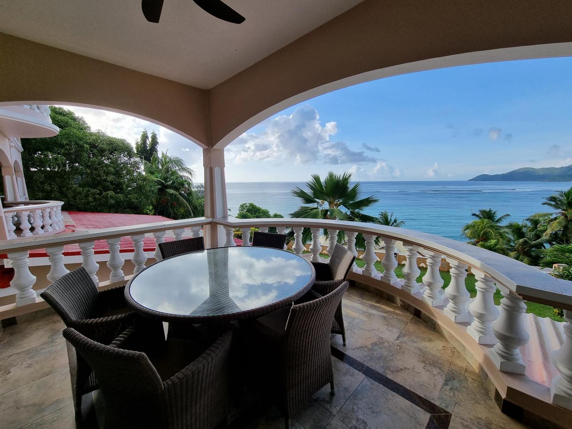 Au Fond De Mer View Anse Royale Room photo