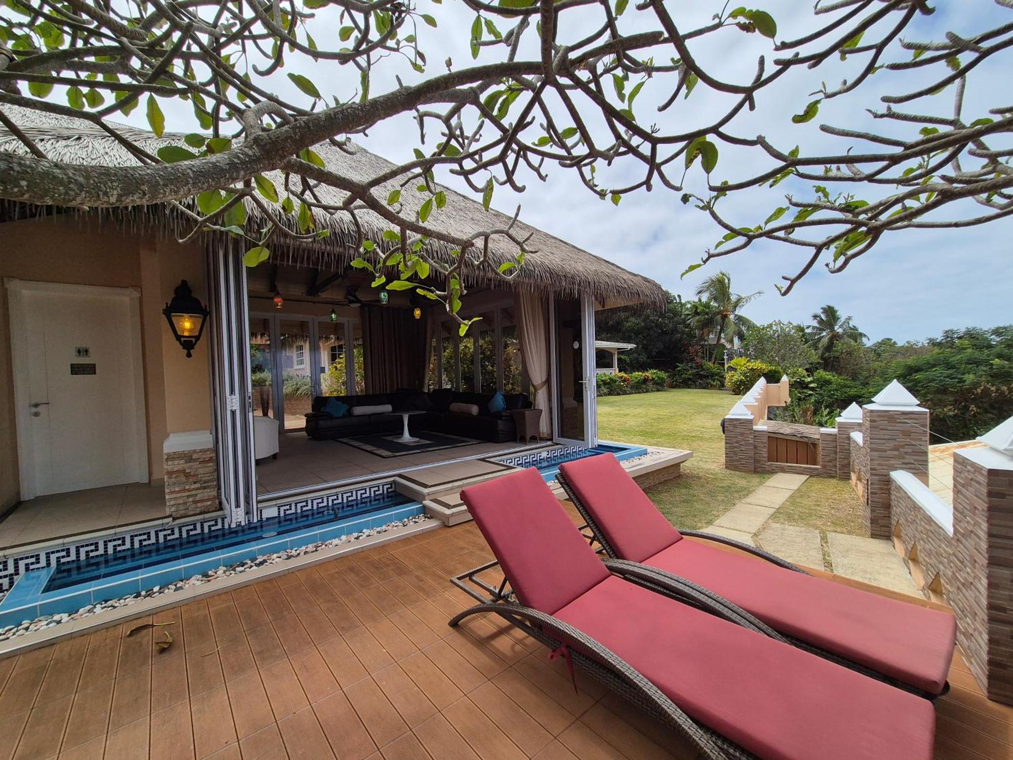 Au Fond De Mer View Anse Royale Exterior photo