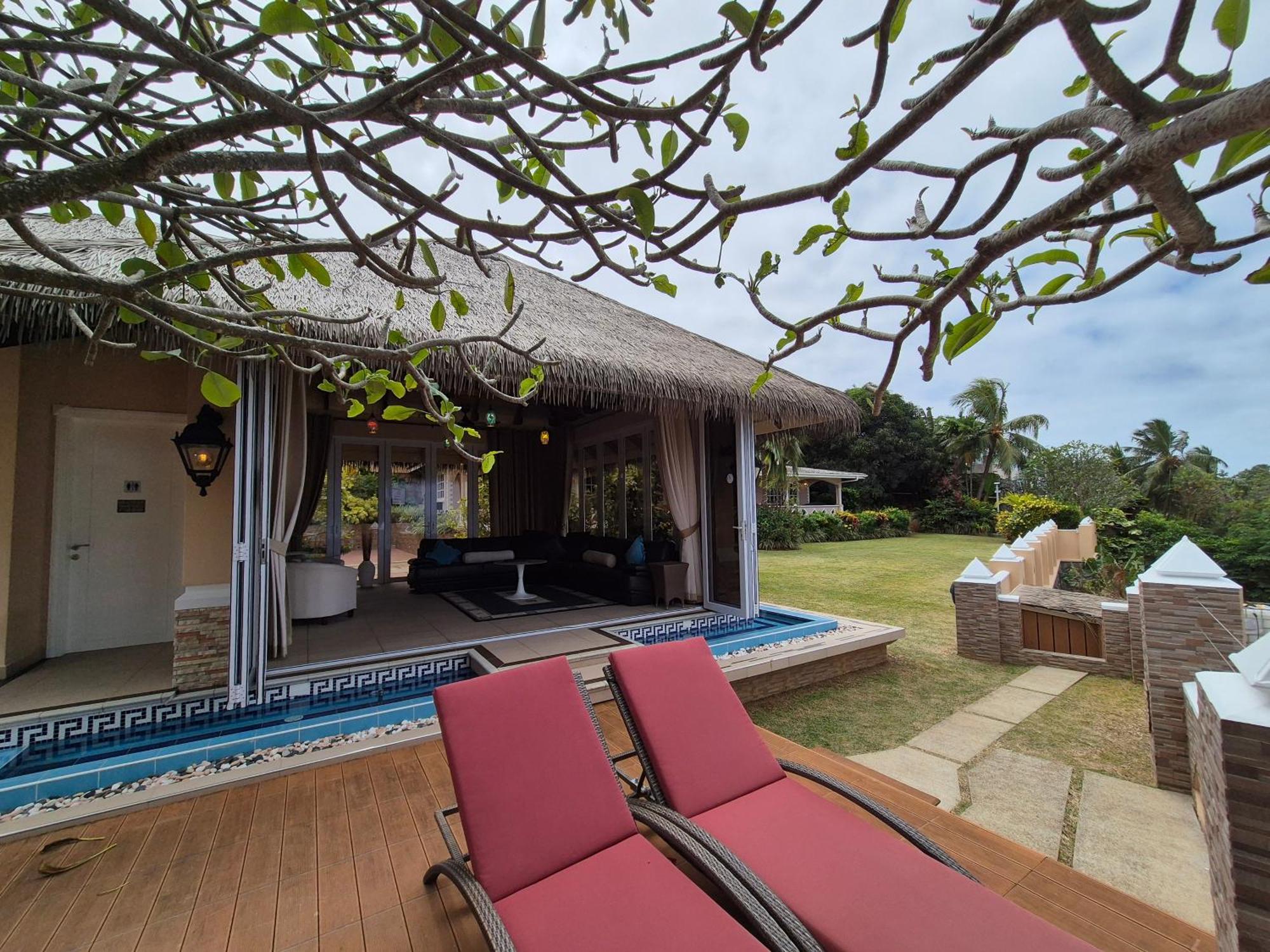 Au Fond De Mer View Anse Royale Exterior photo