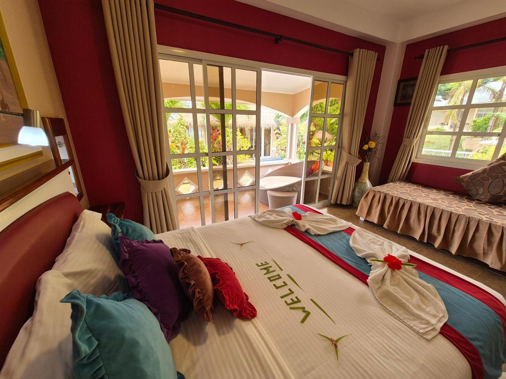 Au Fond De Mer View Anse Royale Exterior photo