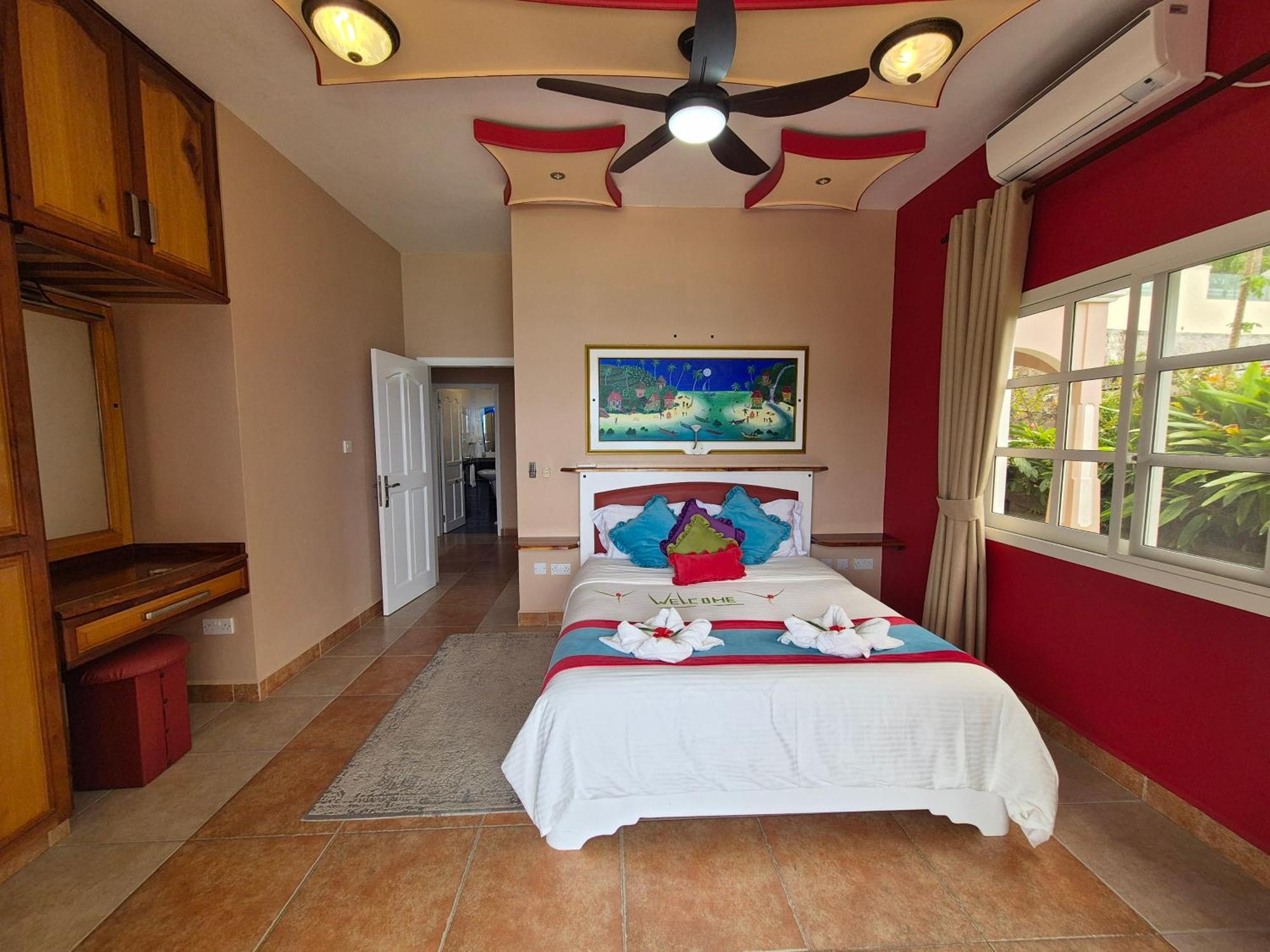 Au Fond De Mer View Anse Royale Exterior photo